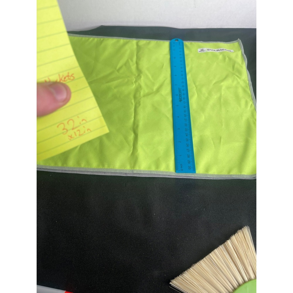 MISSION EnduraCool Cooling Towel Lime Green Instant Chilling